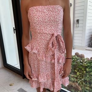 LAST DAY FOR SALE
NWT pattern mini dress with tie